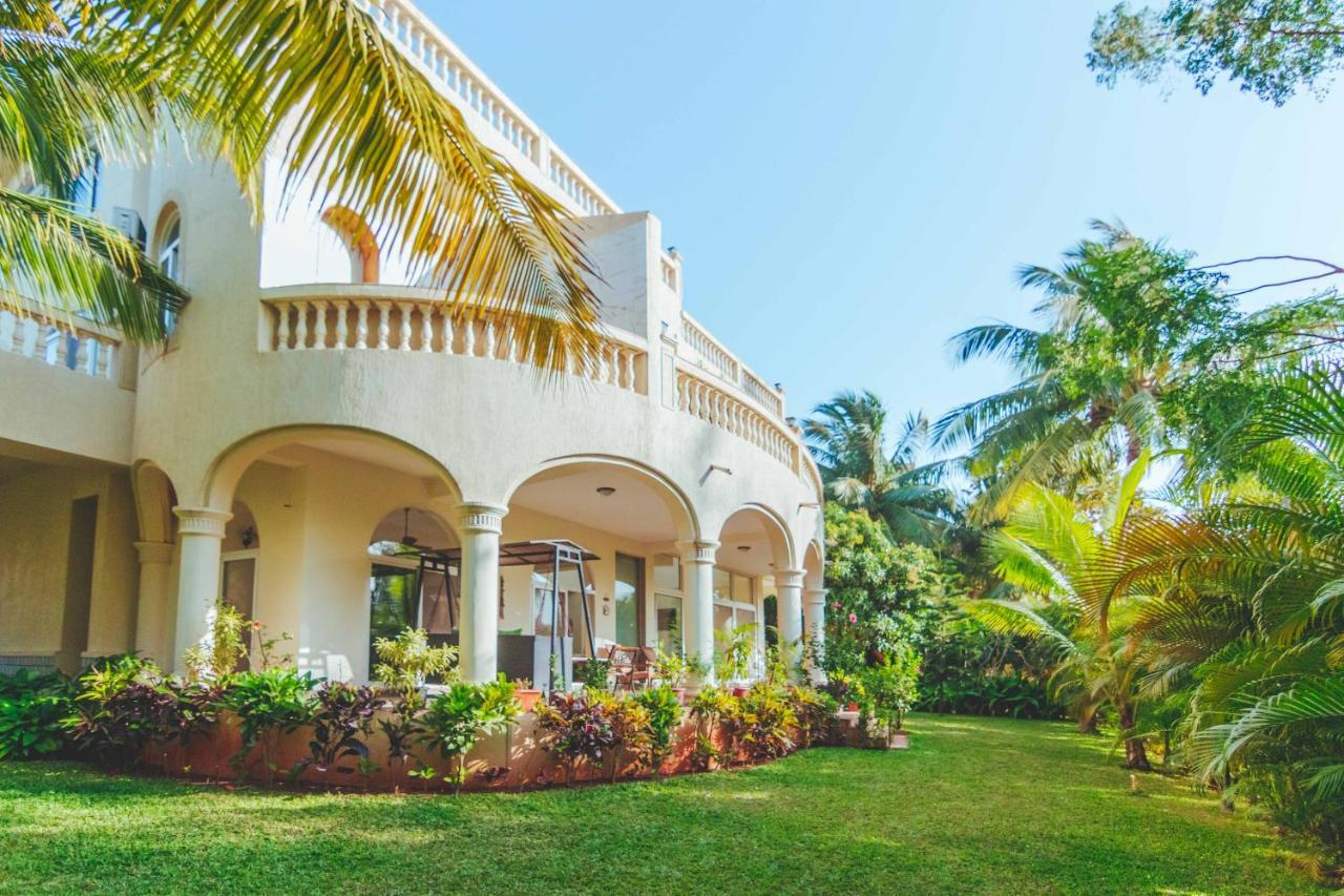Saffronstays La Casa Maestro, Kashid - Spanish-Style Luxury Villa Near Kashid Beach Exterior foto
