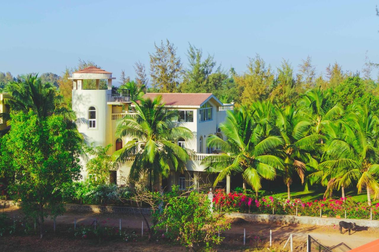 Saffronstays La Casa Maestro, Kashid - Spanish-Style Luxury Villa Near Kashid Beach Exterior foto